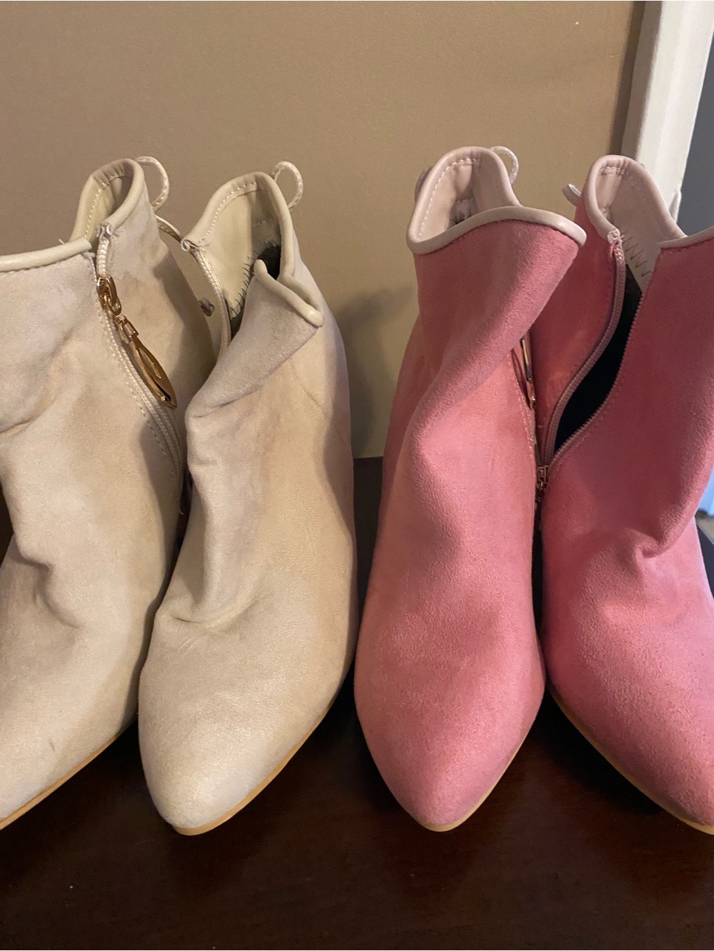 Women's 1 Pair Cream 1 Pair Pink Faux sueade side, zip size 6 shoe 2 Pairs